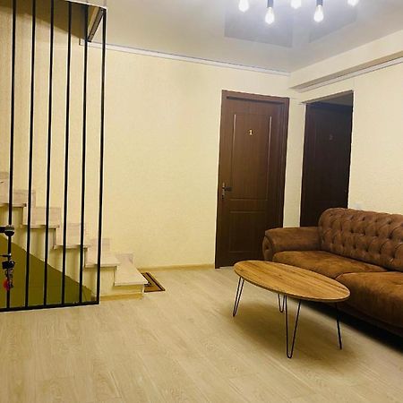 Hotel Sunrise Kutaisi Zewnętrze zdjęcie