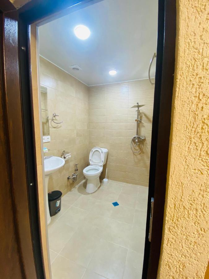 Hotel Sunrise Kutaisi Zewnętrze zdjęcie